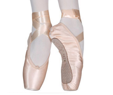 Punte Repetto Scarpe Da Punta Danza Classica Repetto Bayadere Punte Repetto Paris Tendanse Distribuzione E Ingrosso Articoli Per La Danza Classica E Il Ballo Salsa E Tango Roma E Napoli